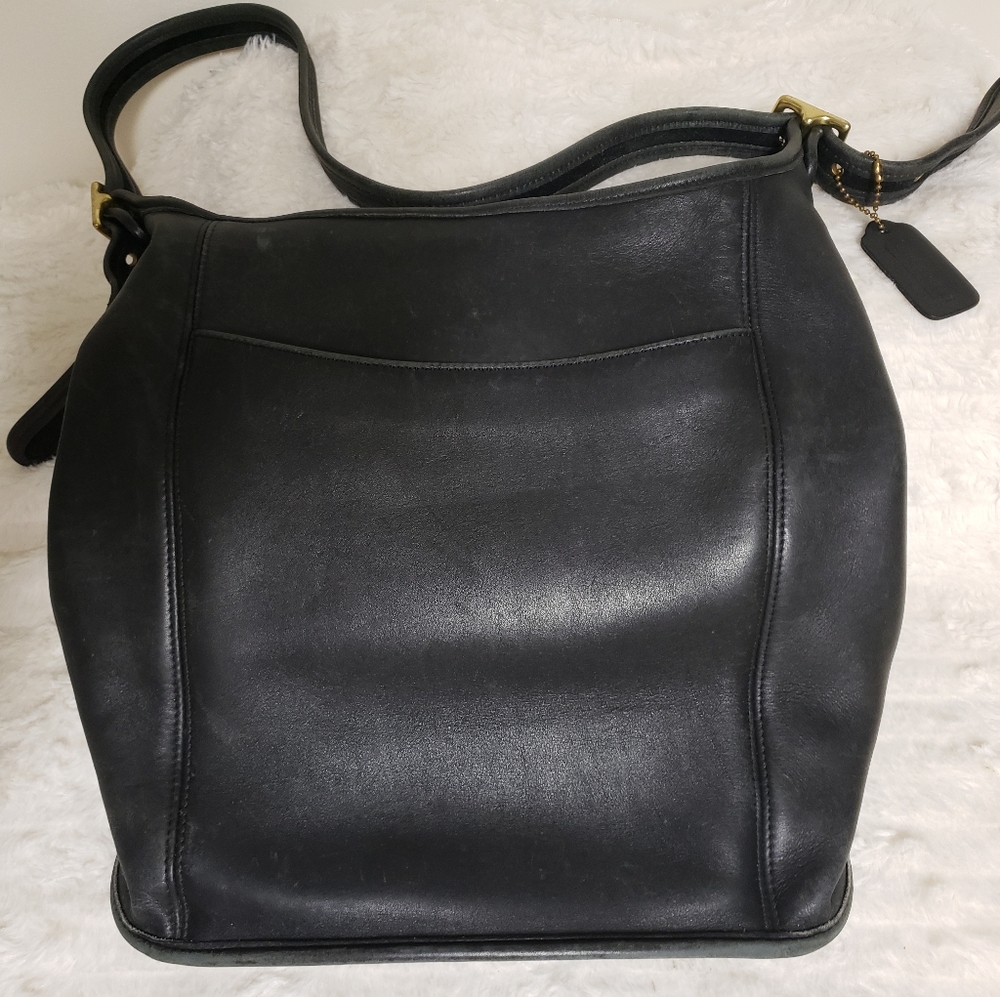 Vintage Coach Leather Shoulder Bag